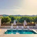 Astarte - Astra Private With Pool Villa Vasilikí