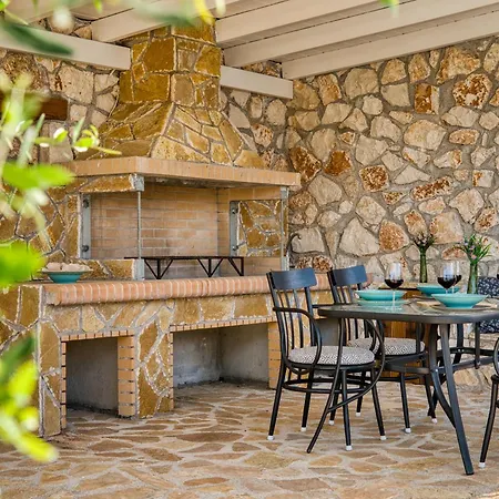 Villa Astarte - Astra Private With Pool Vasilikí