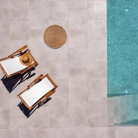 Astarte - Astra Private With Pool *