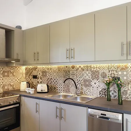 Astarte - Astra Private With Pool *