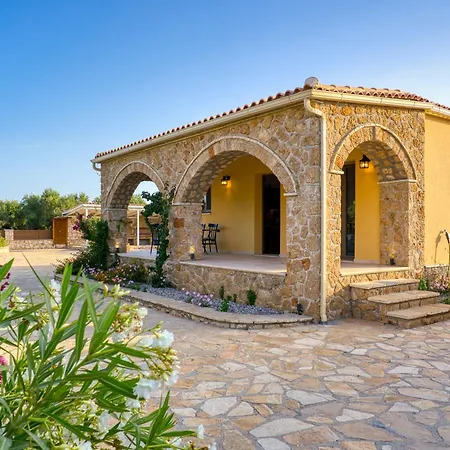 Astarte - Astra Private With Pool *