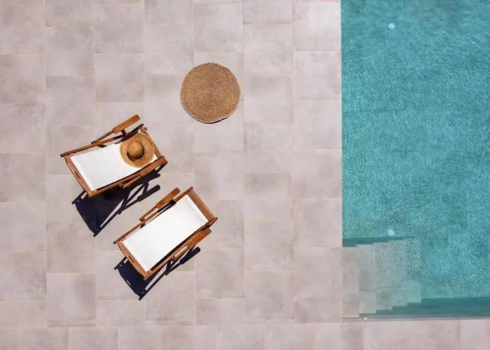 Astarte - Astra Private With Pool *