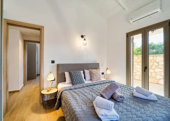 Astarte - Astra Private With Pool Villa Vasilikí