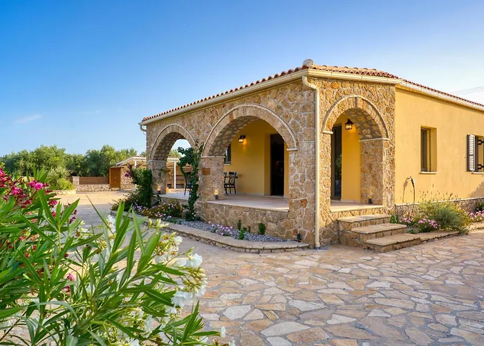 Astarte - Astra Private With Pool *