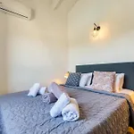 Astarte - Astra Private With Pool
