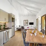 Astarte - Astra Private With Pool *