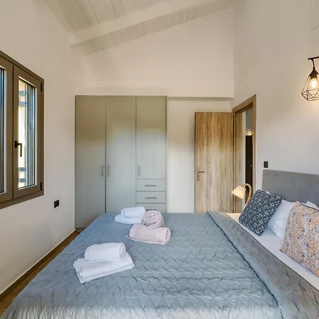 Astarte - Astra Private With Pool Vasilikí